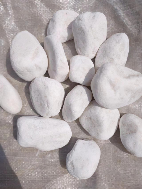  Hot Sell Garden Best Natural White Pebble Stone for Sell White Marble Gravel Pebbles Size 0.3-05/ 04-06/0.6-0.9/9-12/12-15/15-20/20-30/30-50/50-80