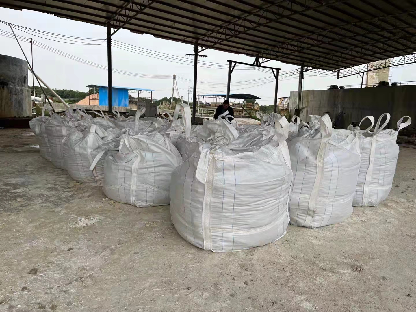 Mixed Washed Clay for Ceramic