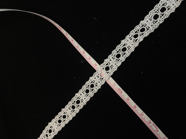 China Manufacturer Embroidered Lace