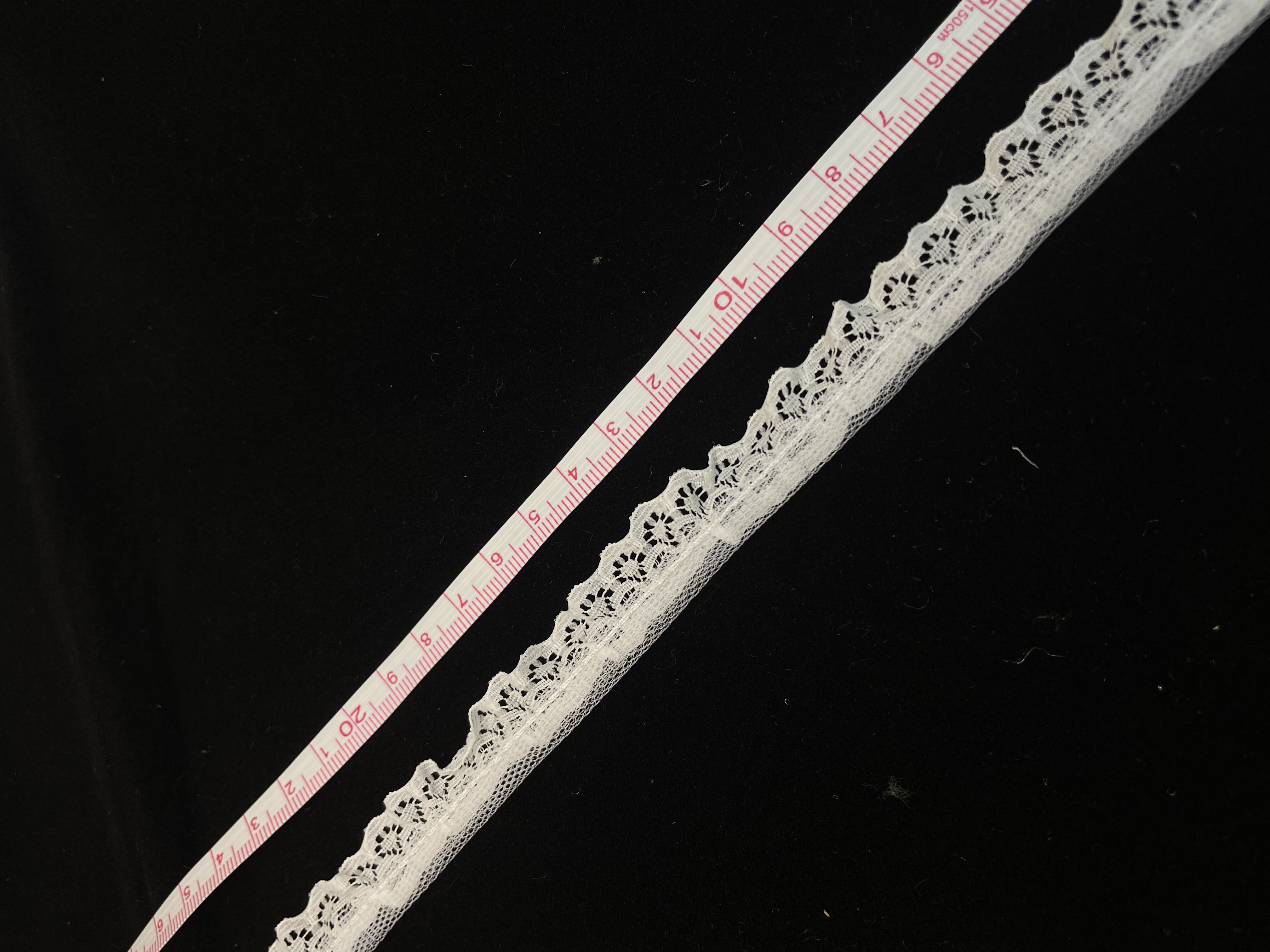 New Design Hot Selling Tricot Lace Fabric in Stock